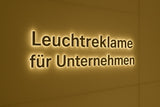 Leuchtreklame für Unternehmen: Warum sie 2025 wichtiger ist als je zuvor