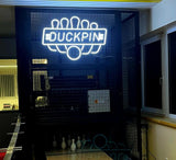 Neon Schild personalisiert in Kaltweiß – Duckpin BeMyNeon