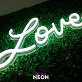 "Love" Leuchtmotiv aus LED Neon
