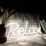 "Relax" Leuchtmotiv aus LED Neon