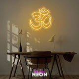 "om" Leuchtmotiv aus LED Neon