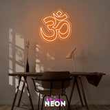 "om" Leuchtmotiv aus LED Neon