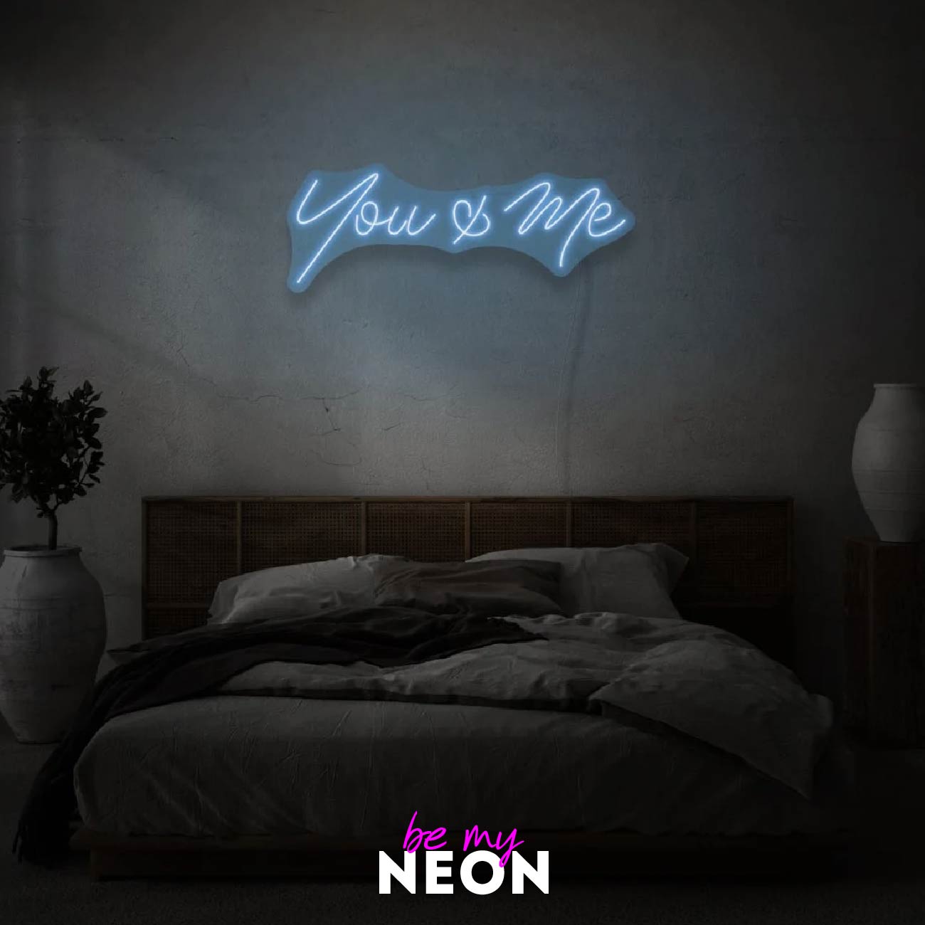 "You + Me III" Liebes - Leuchtmotiv aus LED Neon