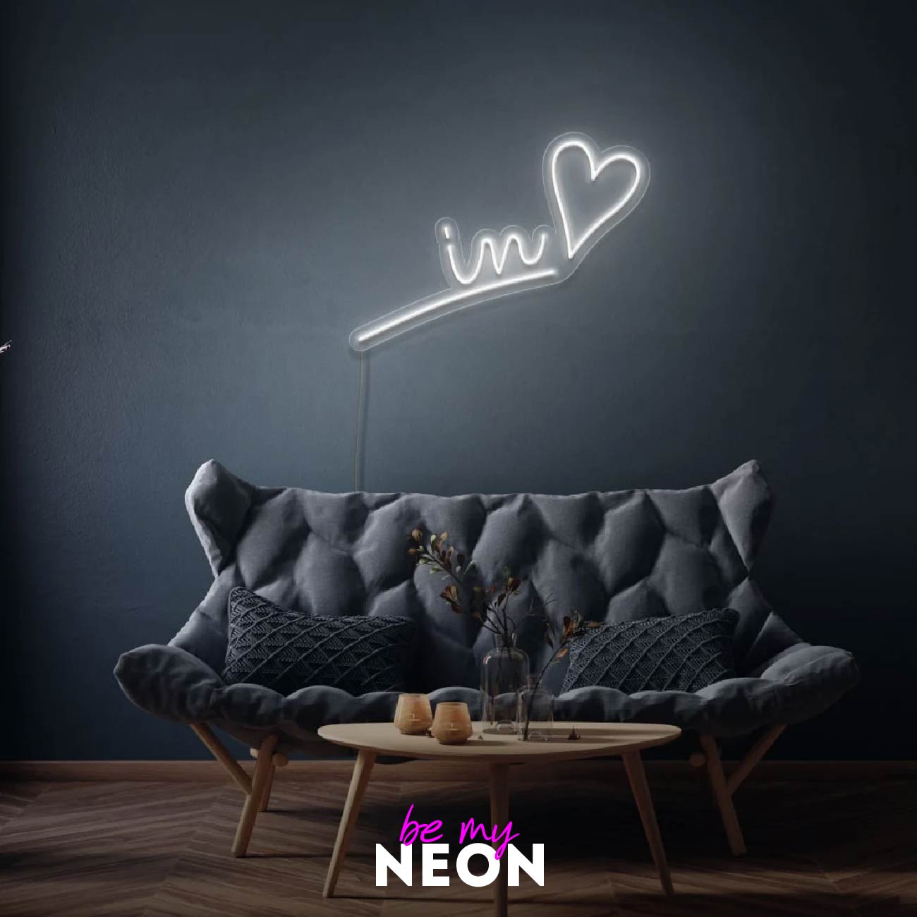 "..in love" LED Neonschild
